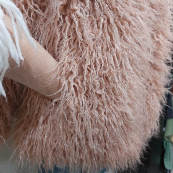 💋BOHO CHIC💋VTG 70s Style Blush Pink Faux Mongolian Curly Lamb Fur Jacket - Picture 8 of 13